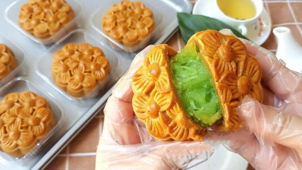 Bánh Trung Thu Cốm Dừa - Hương vị mùa thu Hà Nội - Ảnh 3